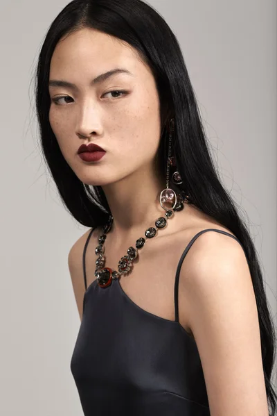 Look 32